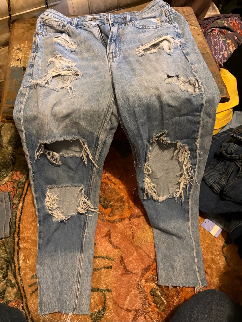 American Eagle Outfitters Light Blue Distressed Straight Leg Jeans